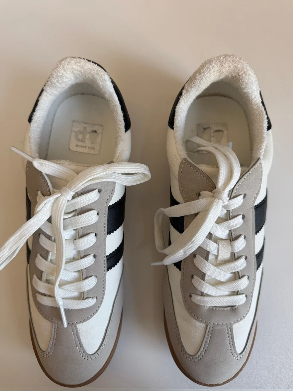 DV by Dolce Vita White, Black & Gray Retro Athletic Sneakers